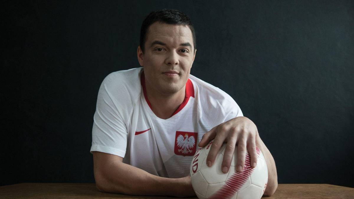 Era mejor que Lewandowski, el Chelsea de Mourinho le ofreció contrato, pero terminó borracho en las calles de Polonia