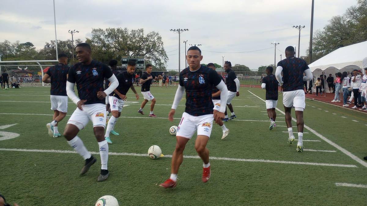 Olimpia deslumbra con ambientazo en New Orleans: banderazo y tremenda asistencia en amistoso