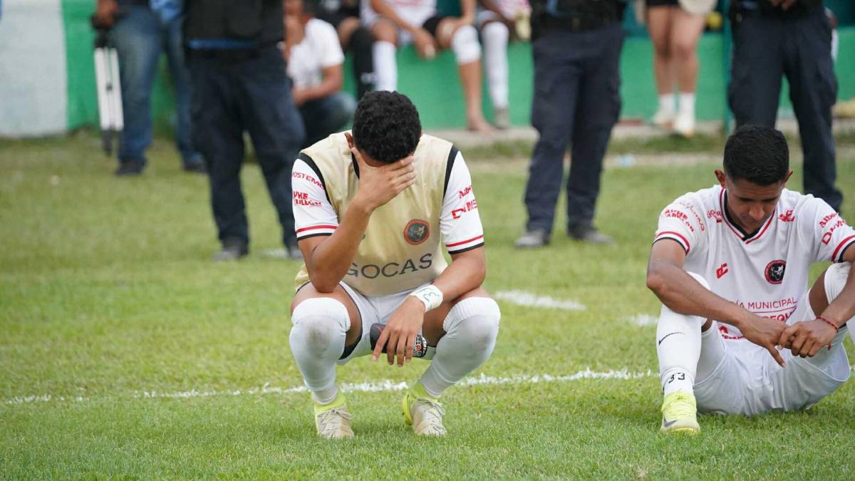 ¡Celebración y lágrimas! CD Choloma festeja por todo lo alto volver a la primera división de Honduras