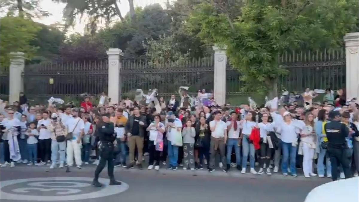 Mesurado festejo de Real Madrid, el motivo de la frustración de Xavi y el mensaje del Barcelona al campeón