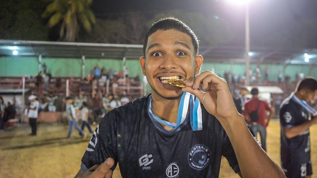 Alberth Elis, más cerca de segunda división: Panteras FC, campeón departamental en su primer torneo