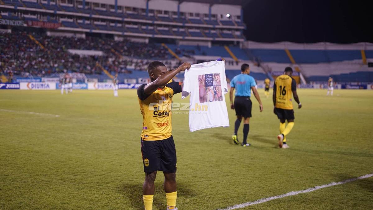 El pleito en las gradas del Olímpico, el eufórico festejo de Héctor Vargas ante su ex y la frustración de Keosseián