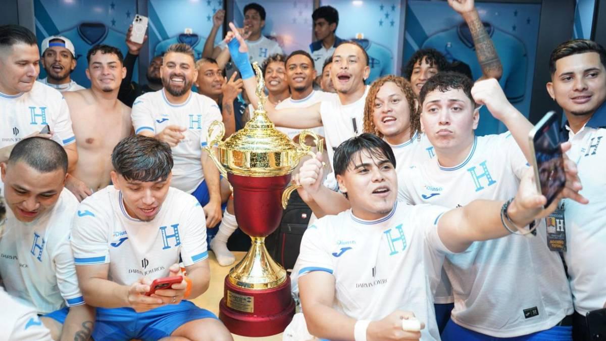 Pomponera del partido de tiktokers sorprende al revelar su relación con un legionario hondureño en Europa