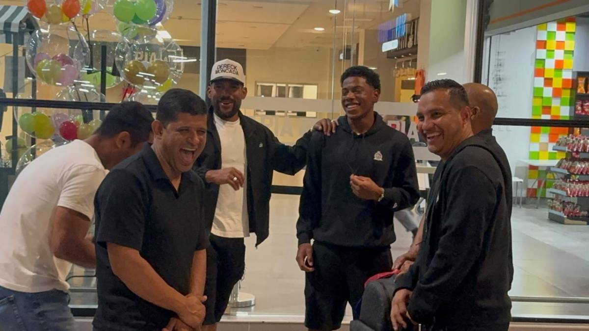 Entre risas y alegría: así fue la llegada de 'Yío', Kervin y Dereck a Honduras