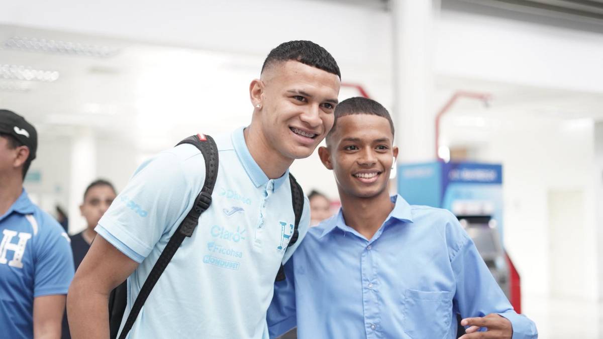 Luis Palma fue el más solicitado, locura por Honduras y angustia ante posible baja, así fue la salida a México