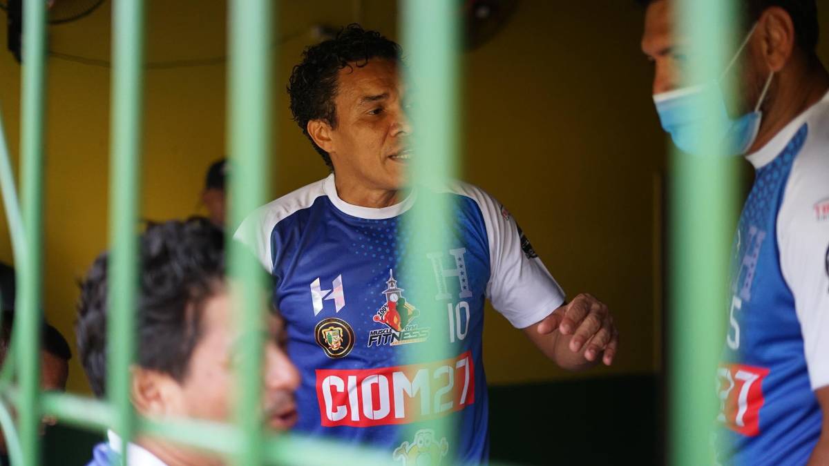 Alegría, reecuentro de viejas glorias y show de fútbol en juego Leyendas de Honduras vs Selección Progreseña