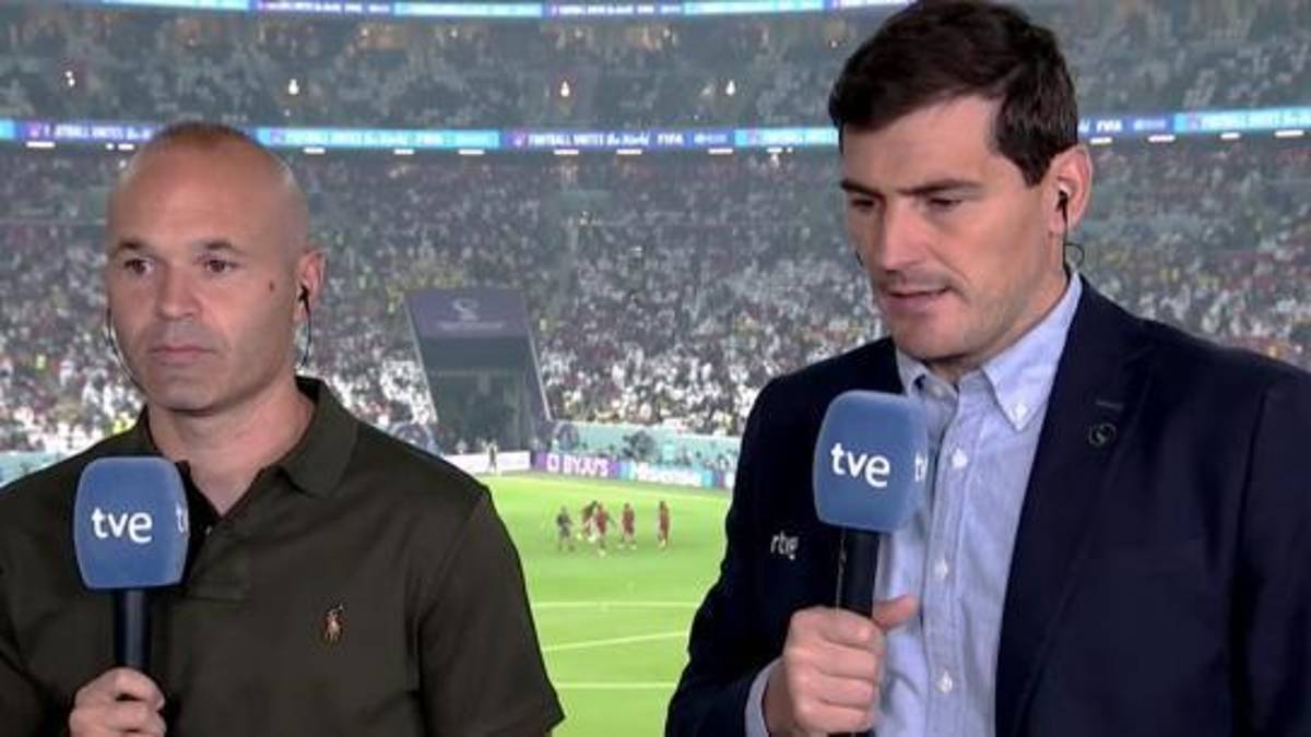 Destapan el sueldo que ganaban Iker Casillas y Andrés Iniesta por comentar el Mundial de Qatar