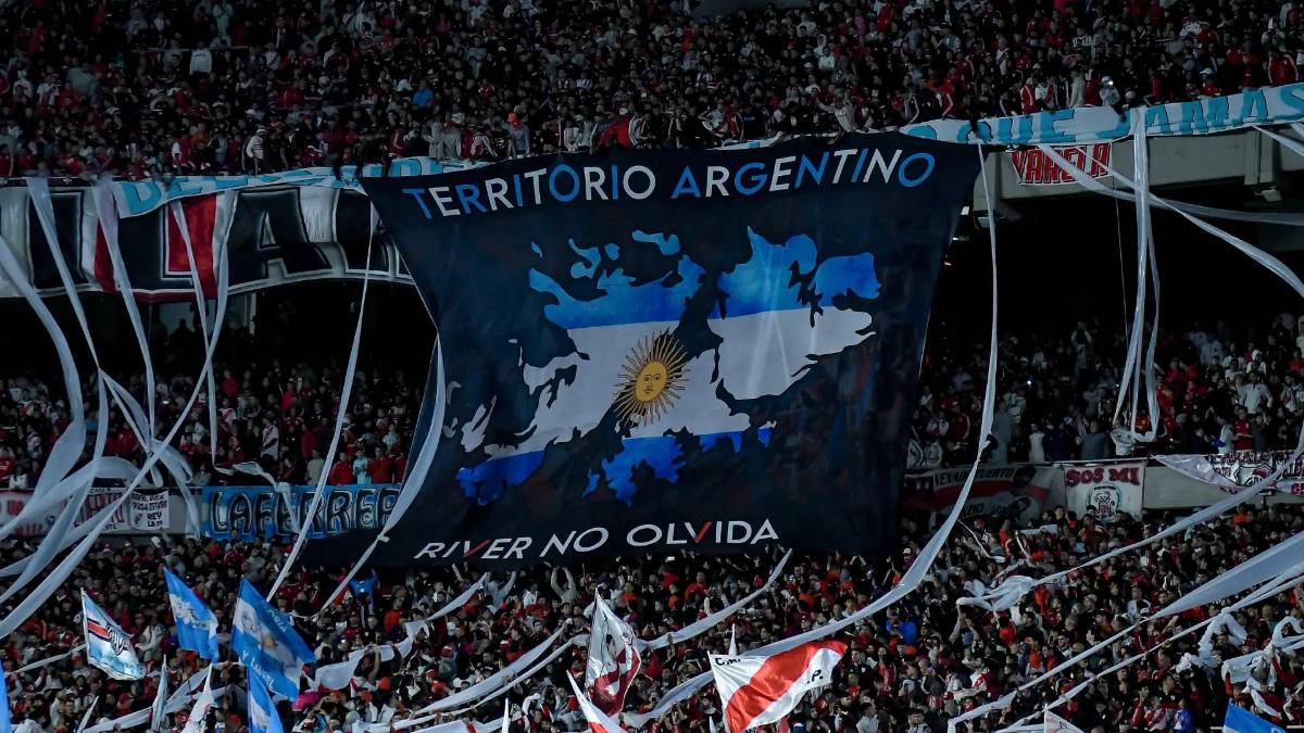 FIFA prohíbe a estos árbitros pitar a Argentina y se revela el motivo ¿Decisión de Infantino?