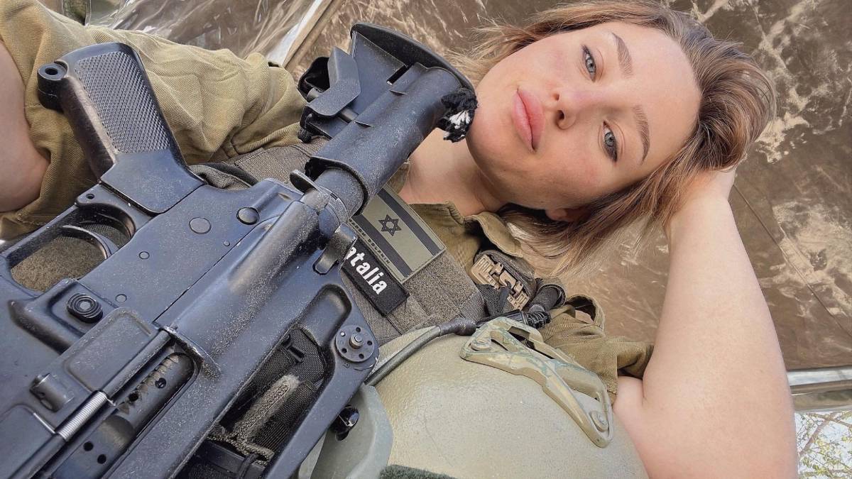 Dejó su trabajo en Onlyfans y se une al ejército de Israel para luchar contra Hamás: “Hay que destruirlos”