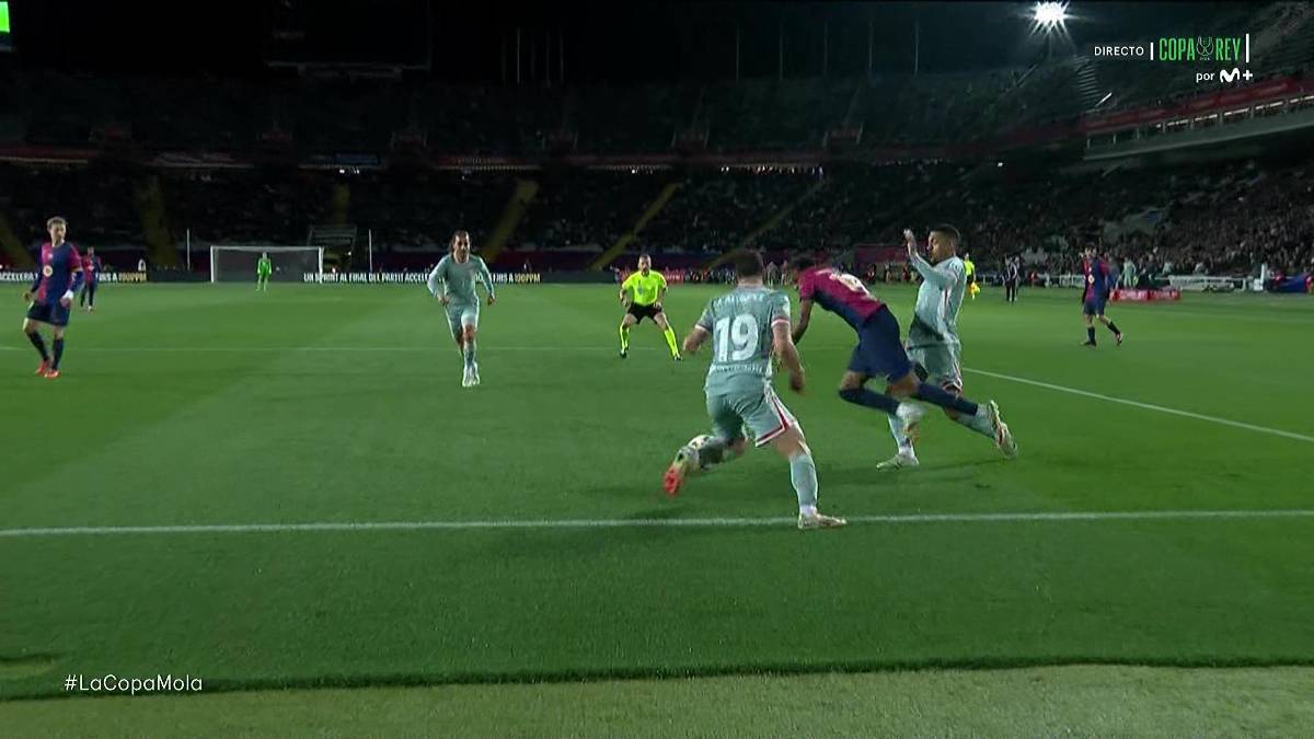 Las polémicas que el VAR no intervino, el festejo del Cholo y el amargo mensaje de Barcelona tras empatar en Copa del Rey