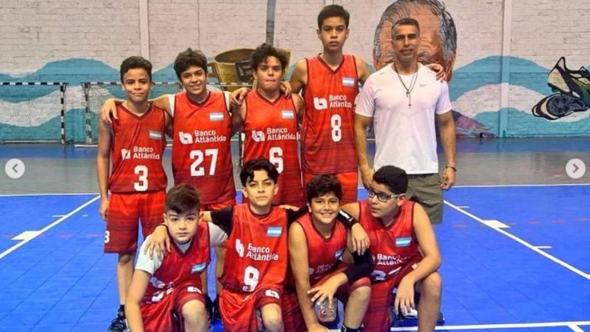 Del barrio a lo profesional: El antes y después de las canchas que se han mejorado en Honduras