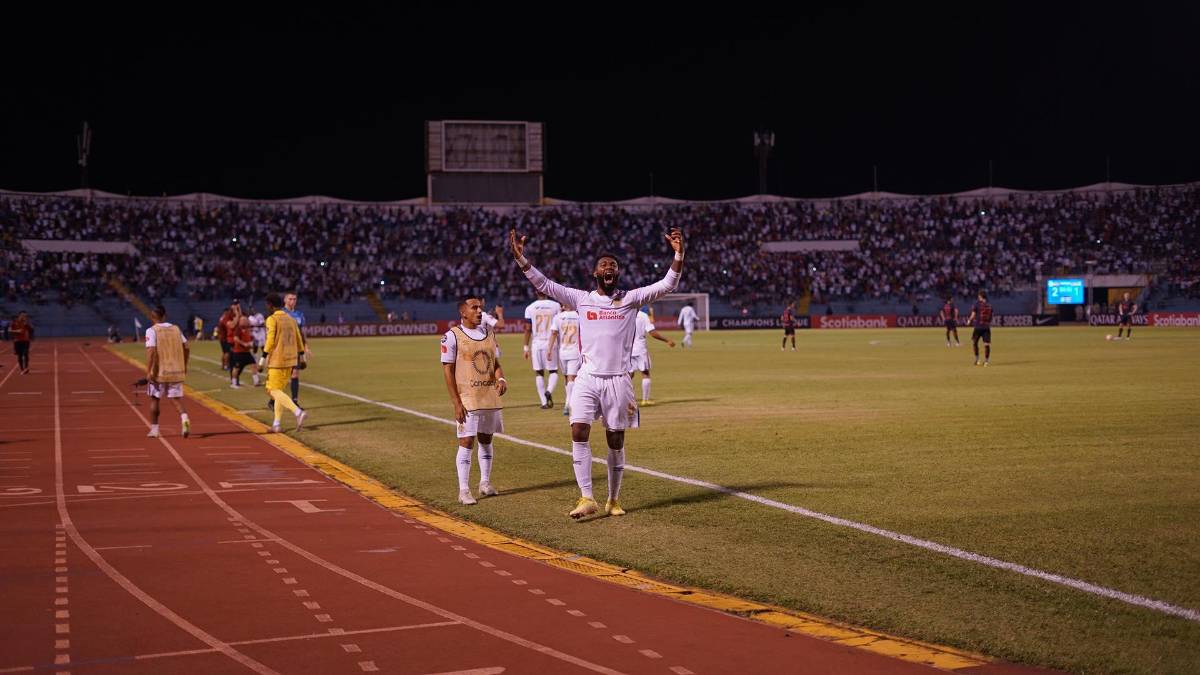 Se olvidó de su lesión y se fue al estadio, lo que Maylor y José García andaban en el pelo y nadie se dio cuenta y ¿con quién celebró Benguché?