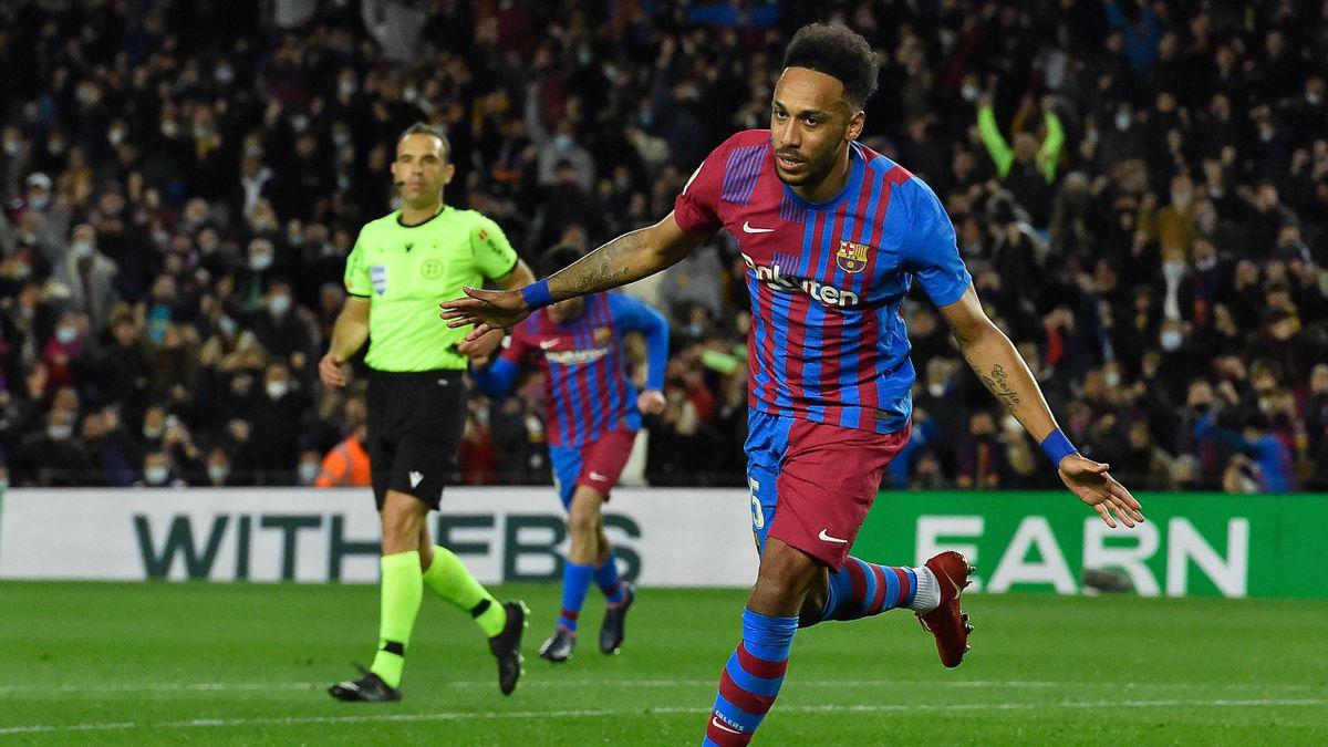 Pedri con número de leyenda y los 10 que cambiarían de dueño: La distribución de los dorsales del Barcelona para la temporada 2022-23