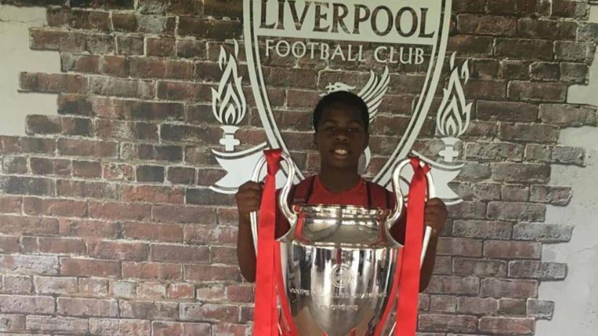 Así ha sido el crecimiento futbolístico de Keyrol Figueroa con el poderoso Liverpool de Inglaterra