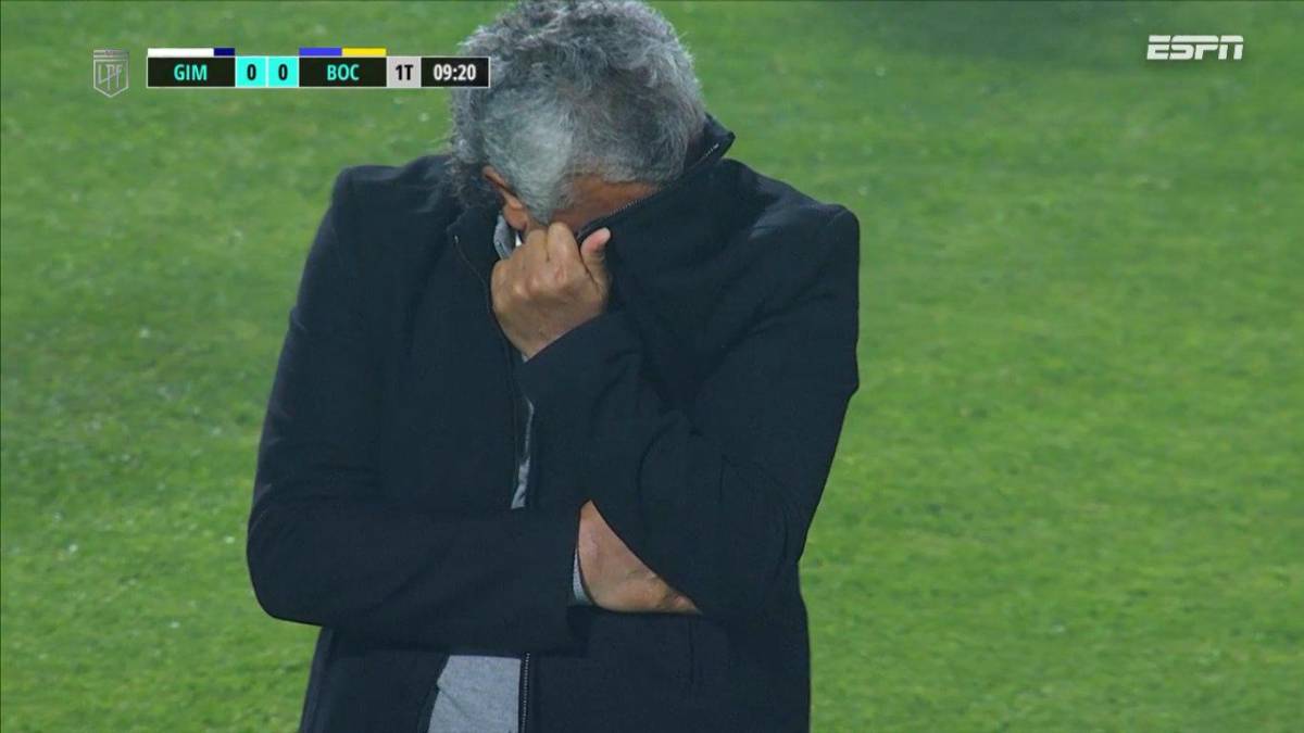 Con balas de goma, gas lacrimógeno y represión: Así fue el caos que llevó a la cancelación del partido Gimnasia vs Boca Jrs