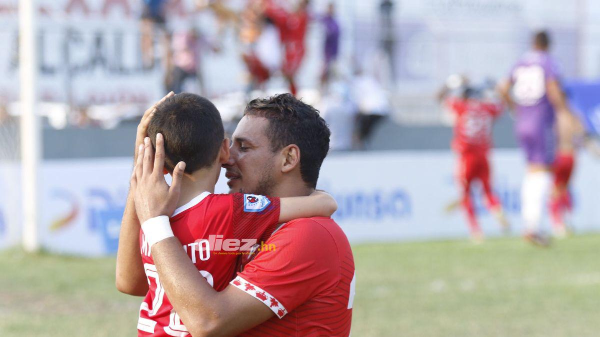 El adiós y la tristeza del Honduras Progreso; el festejo histórico de Mauro y Elencoff tras la salvación de la Real Sociedad