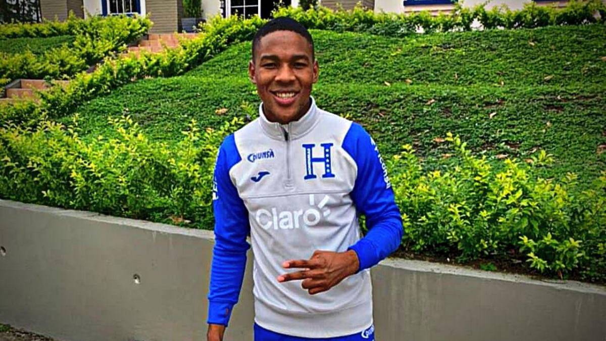 Yeison Mejía ha sido convocado en dos ocasiones por la selección absoluta de Honduras.