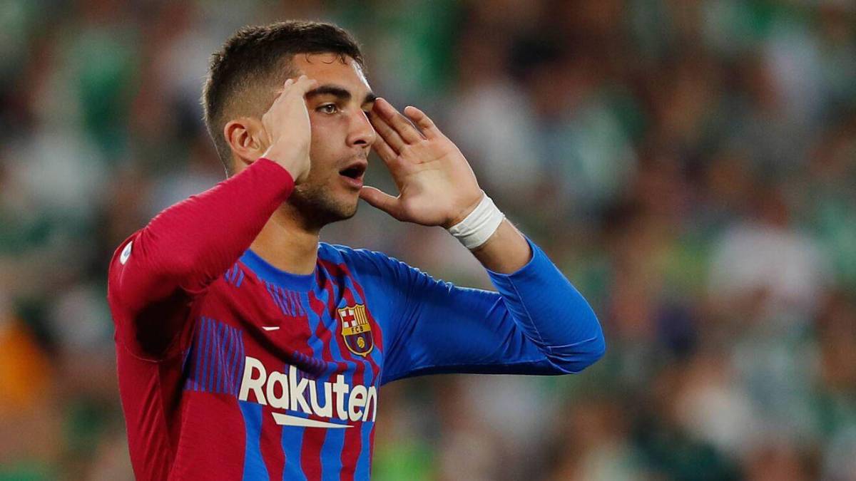 Pedri con número de leyenda y los 10 que cambiarían de dueño: La distribución de los dorsales del Barcelona para la temporada 2022-23