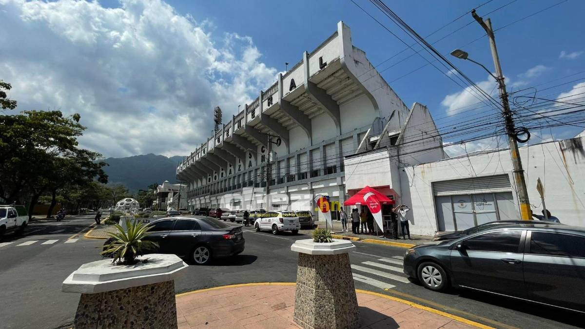 ¡Locura en la venta de boletos del Olimpia - Atlas! Ya se agotó una localidad y a cuánto lo tiene el mercado negro
