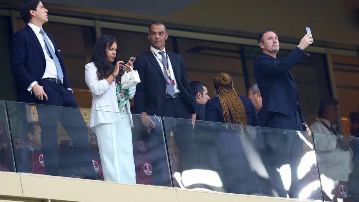 Estrellas junto a David Suazo, los nervios de Antonela, presidentes y carteles de Messi: así se vivió la previa del Argentina-Francia