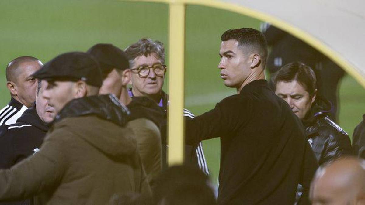 ¡Visita sorpresa! Así fue captado Cristiano Ronaldo en el entrenamiento del Real Madrid y su broma con los españoles