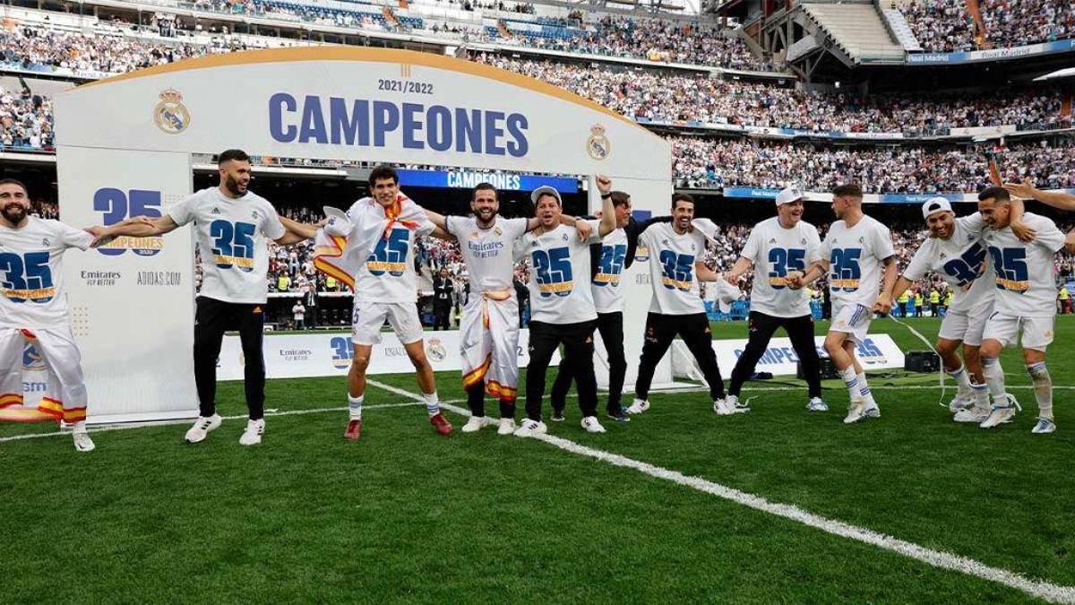 Fotos: Así celebró el Real Madrid su título 35 en la Liga de España; el crack que no llegó al festejo y el gesto de Marcelo