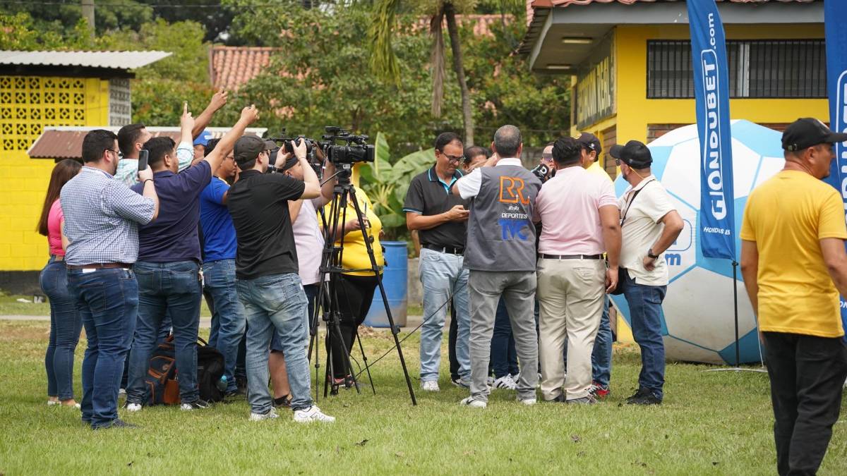 Real España vivió un día especial y pensando en Motagua: sorpresas y gran ambiente