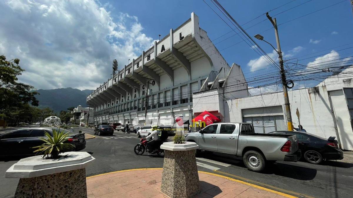 ¡Locura en la venta de boletos del Olimpia - Atlas! Ya se agotó una localidad y a cuánto lo tiene el mercado negro