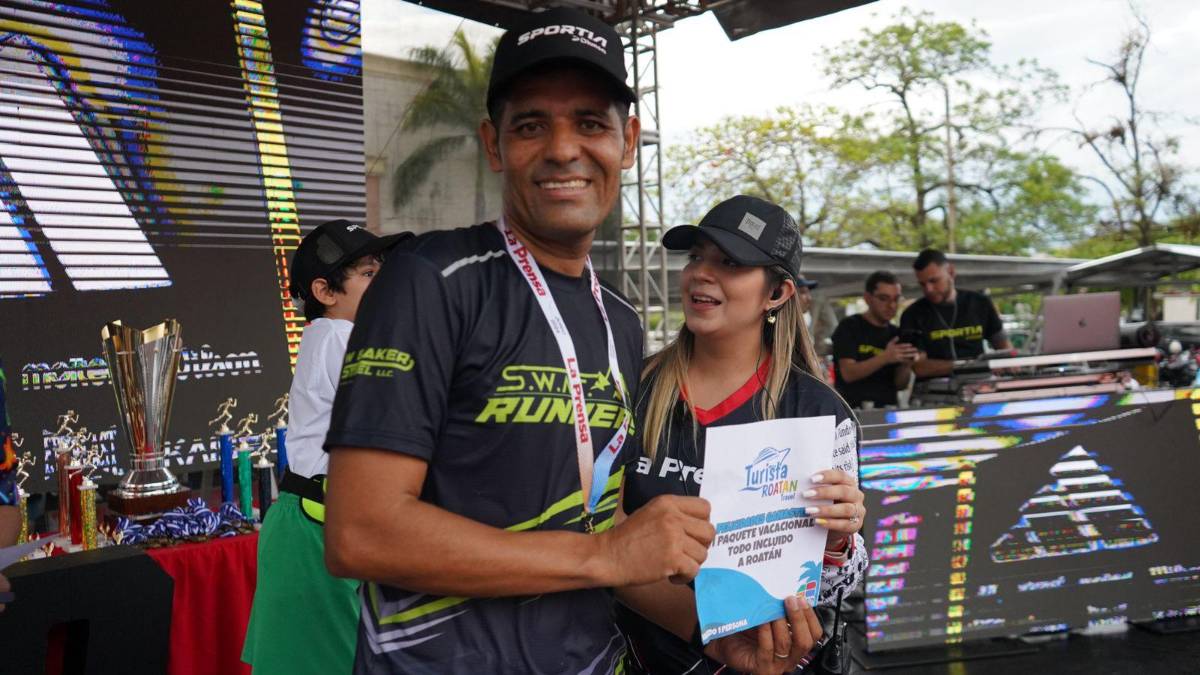 Maratón La Prensa: Atletismo puro, belleza femenina, mascotas corriendo y alegría en búsqueda de la meta
