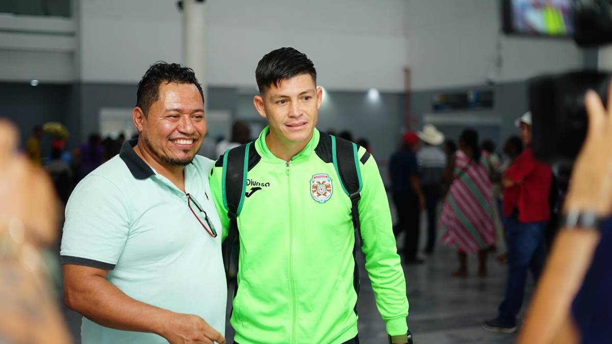 “Bienvenido Chelito”: Francisco Martínez es aclamado en su regreso a Honduras y revela su sorpresa en Estados Unidos