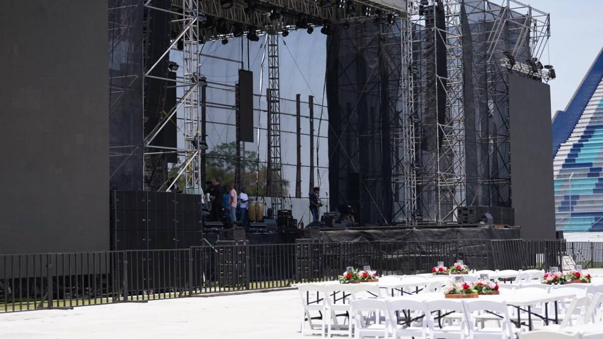 Más de 40 millones tirados: alcaldía de San Pedro Sula maltrata el estadio Morazán por un concierto