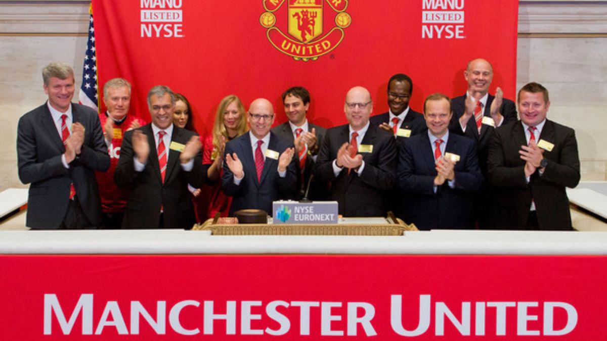¿Quién es Jassim Al Thani? El jeque que quiere comprar al Manchester United, sus grandes inversiones y su competencia con Elon Musk
