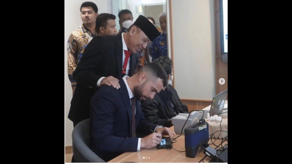 De jugar con España a ser príncipe de Indonesia: estuvo cerca de enfrentarse ante Honduras en Londres 2012