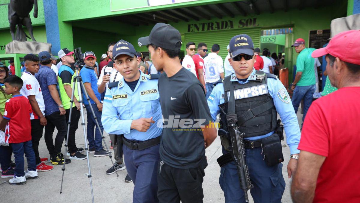 El aficionado preso, los cumpleañeros, el enojo de Troglio y la belleza hondureña: lo que no se vio de la fecha 16 del Clausura