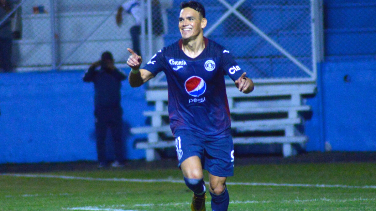 Fichajes Honduras: El ex Olimpia y Motagua fichado en el ascenso, Edwin Solani se acerca a la capital y Emilio Izaguirre por sus dos primeras altas