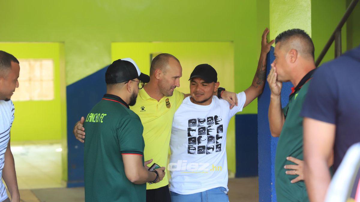 ¡Robó suspiros! La hermosa novia del jugador de Potros, la simpatía de Samuel García con los aficionados y la fiesta que se vive en Olancho