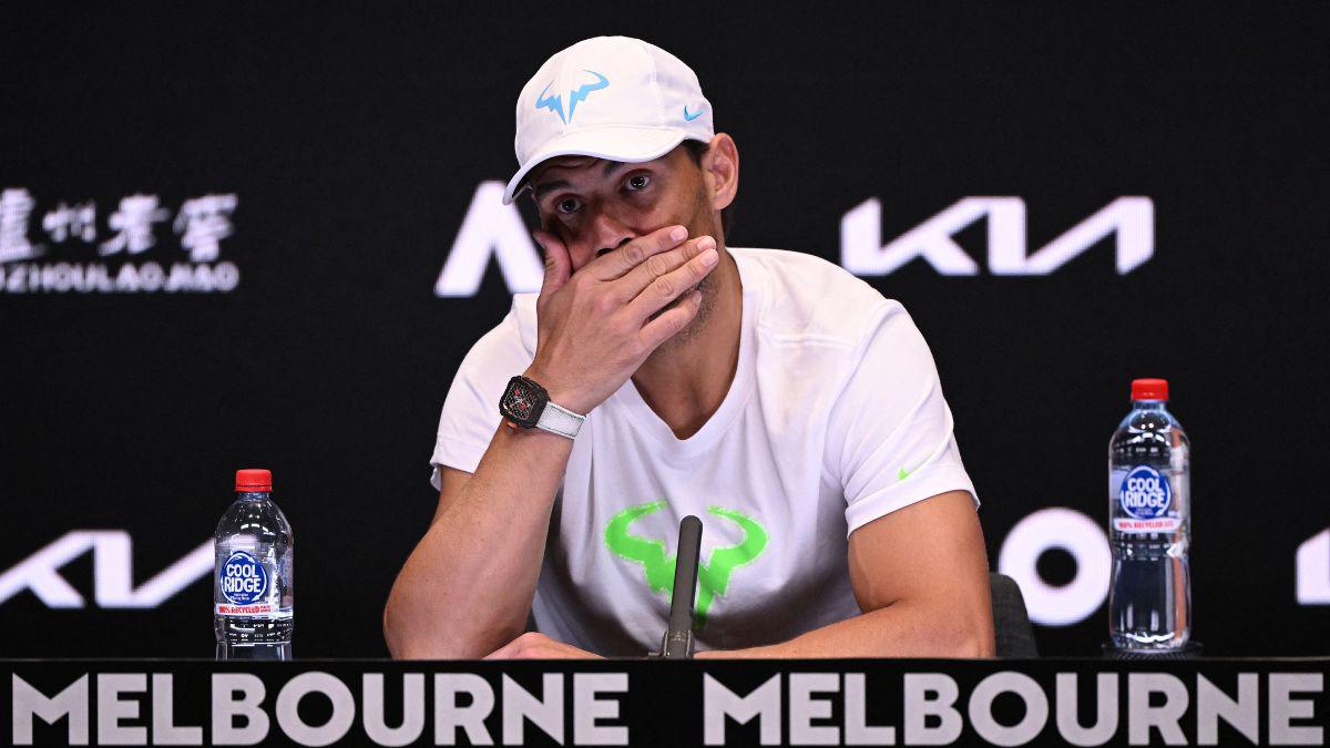 Rafael Nadal dice estar destrozado tras una nueva lesión en el Abierto de Australia: “Estoy cansado, triste, y decepcionado”