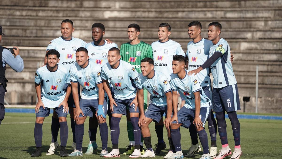 Alberth Elis se despacha un doblete en regreso a las canchas en amistoso frente a la Policía Nacional de Honduras