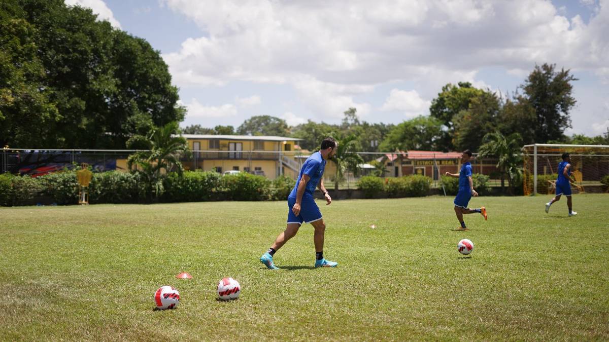 ¡Con el enemigo en casa! El Cartaginés de Costa Rica entrenó en la sede del Real España y quieren eliminarlos de la Concacaf League