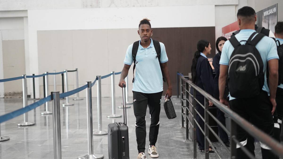 Luis Palma fue el más solicitado, locura por Honduras y angustia ante posible baja, así fue la salida a México