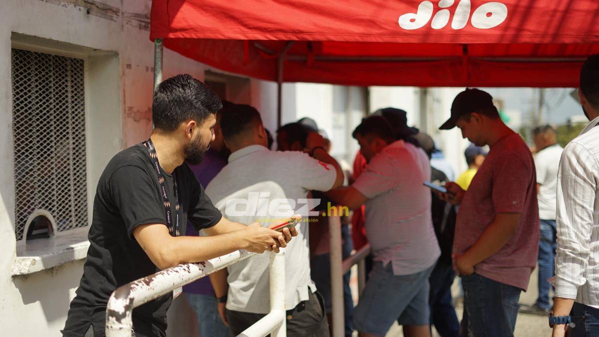 ¡Locura en la venta de boletos del Olimpia - Atlas! Ya se agotó una localidad y a cuánto lo tiene el mercado negro