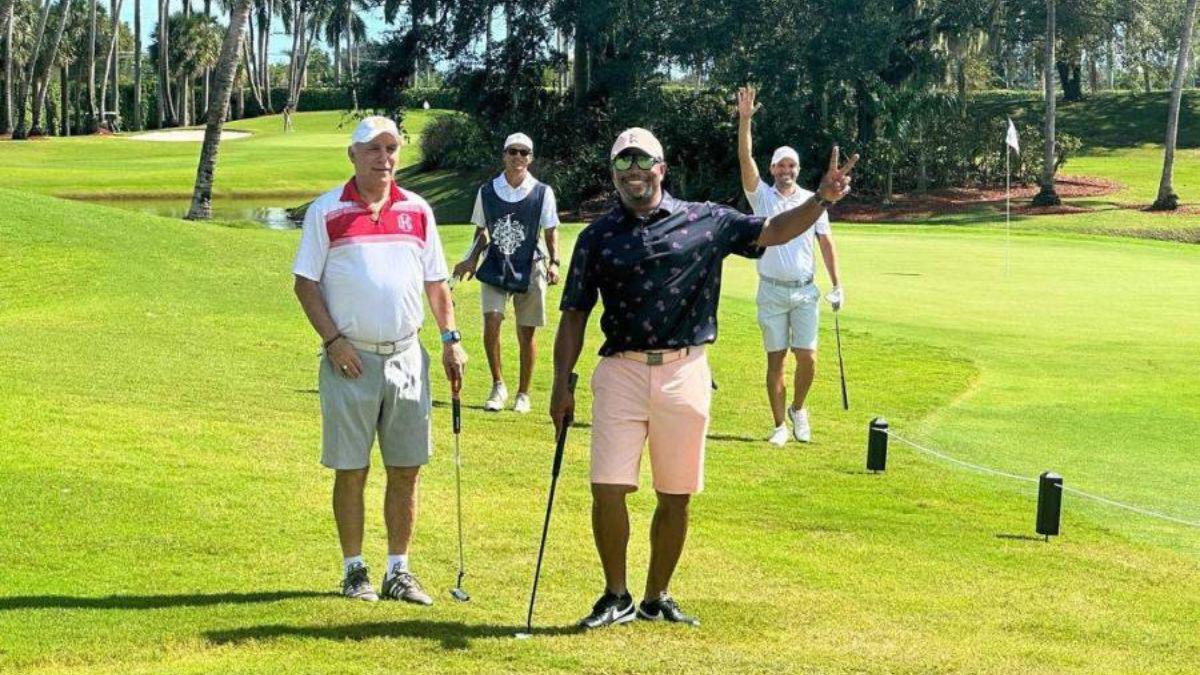 La nueva vida del histórico goleador hondureño Carlos Pavón tras su adiós de Univisión ¿Qué pasa haciendo?