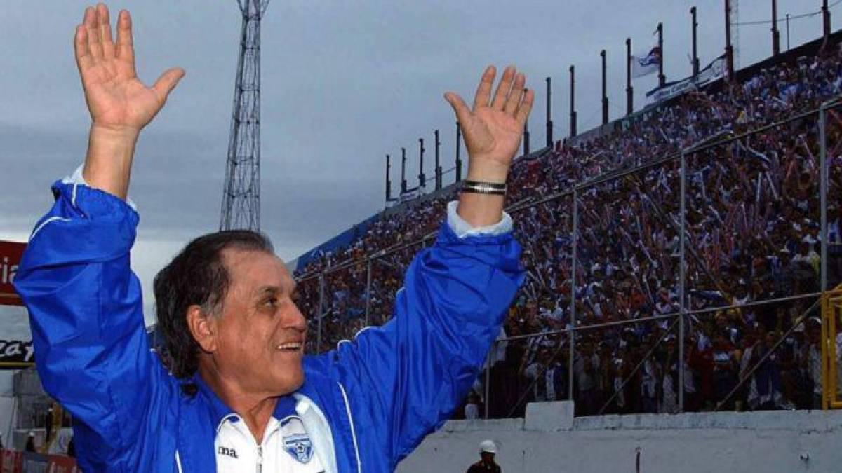 Chelato Uclés sorprendió en 2005: Los deportistas que pasaron por la política de Honduras y quizás no los recuerdas