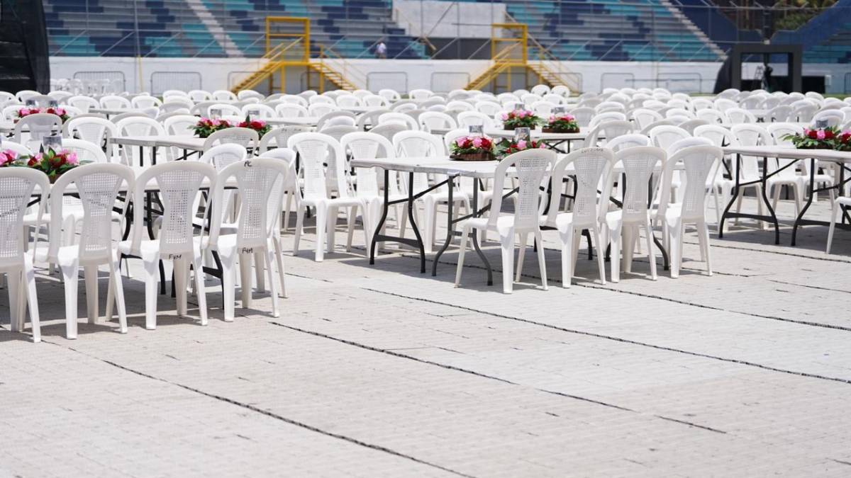 Más de 40 millones tirados: alcaldía de San Pedro Sula maltrata el estadio Morazán por un concierto