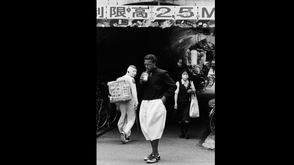 Manejando tanques de guerra, jugando póker y en despedidas de soltero: Así son las lujosas vacaciones de los futbolistas