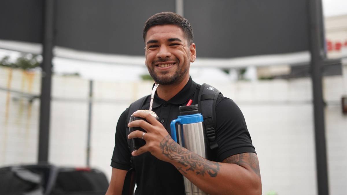 Olimpia presenta caras nuevas, el look llamativo en Real España y el gran ambiente previo al clásico en el Morazán