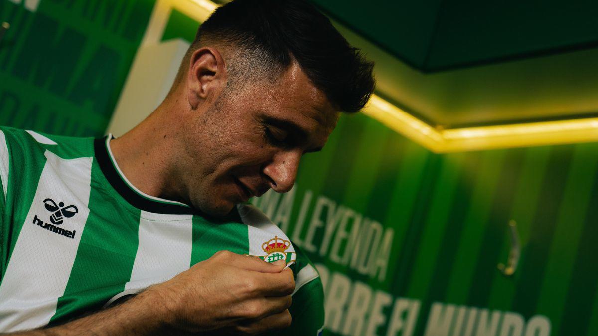 ¡El fin de una era! La leyenda Joaquín cuelga las botas a sus 41 años: Histórico en España y el jugador más fiel del Real Betis