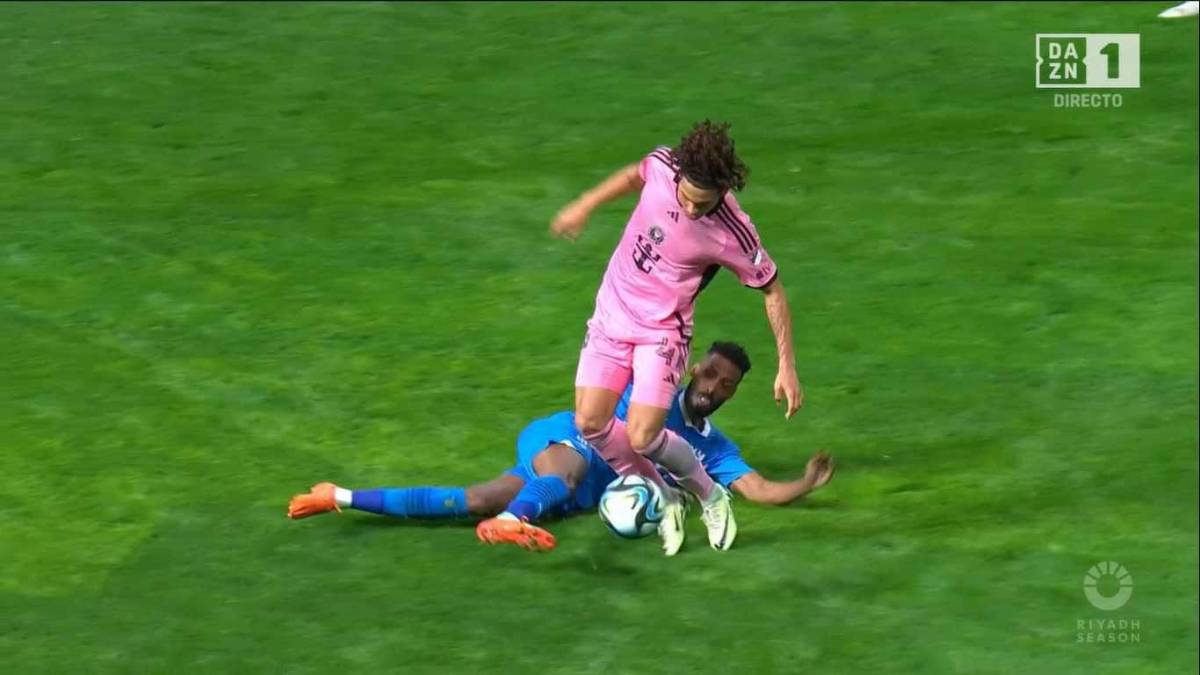 El gesto de Messi con David Ruiz tras su golazo, la bronca de Luis Suárez y la ‘aparición’ de Cristiano Ronaldo