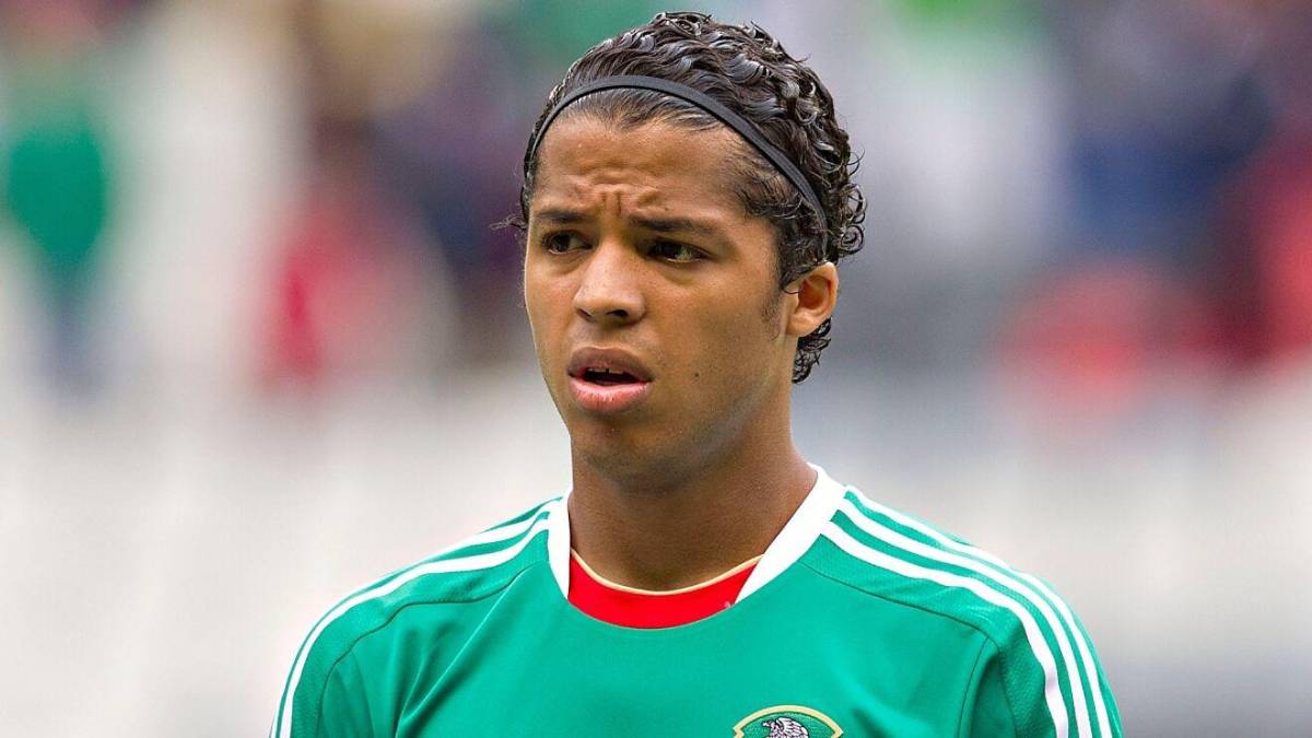 La triste realidad del mexicano Giovani Dos Santos: Un año sin equipo y ahora se dedica a la compra y venta de autos