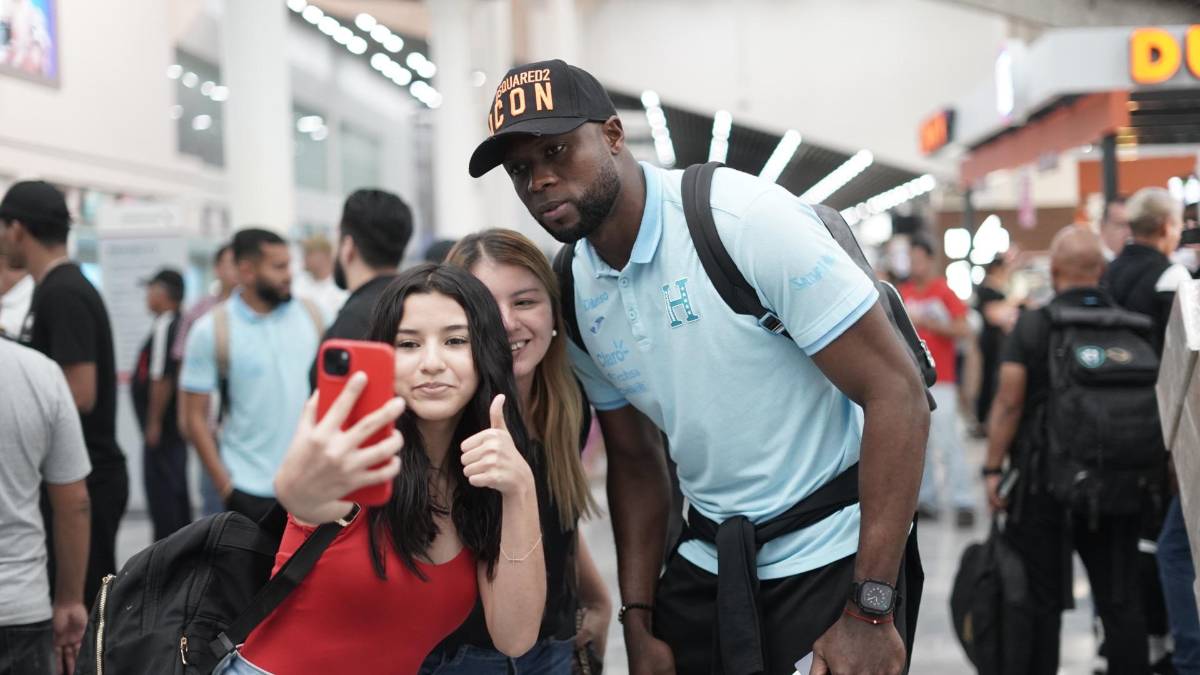 Luis Palma fue el más solicitado, locura por Honduras y angustia ante posible baja, así fue la salida a México